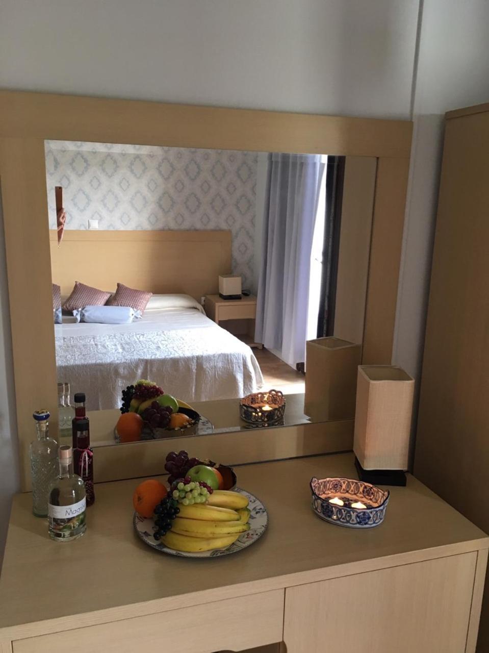 Aphrodite Hotel Syros Kini Zewnętrze zdjęcie
